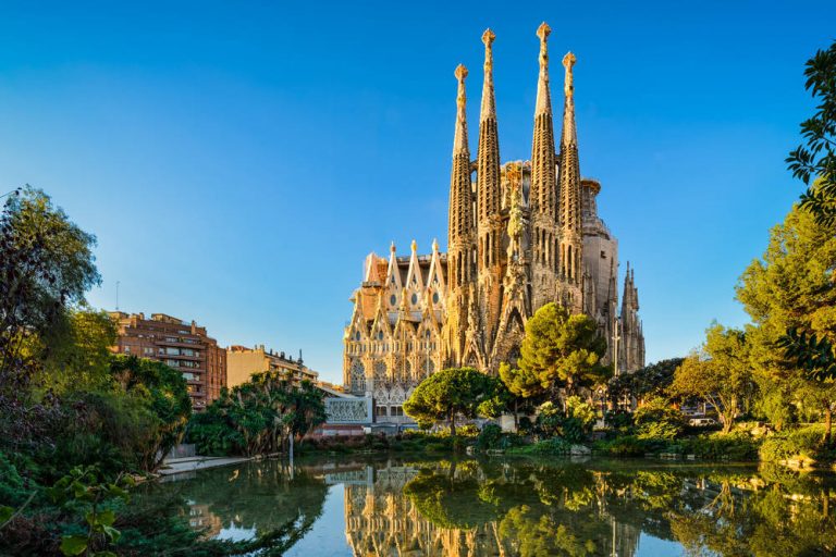Barcelona, la ciudad turística por excelencia en España